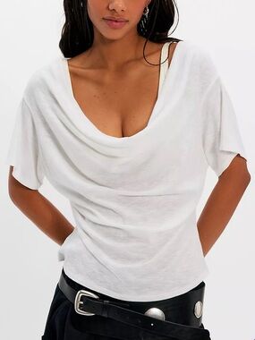 We The Free White Drape Neck Short Sleeve Tee Top Size Small Cottagecore Basic